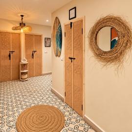 Banana Surf Camp - Yoga Vibe and Retreat Oceanfront, хотел в Аурир