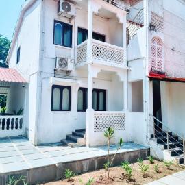 La Petite Boutique Hotel - Near Bogmalo Beach and Airport, hotel em Bogmalo