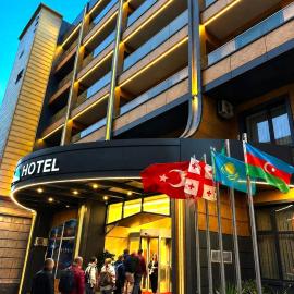 Grand Amazon Hotel - Free Massage, Hotel in Baku