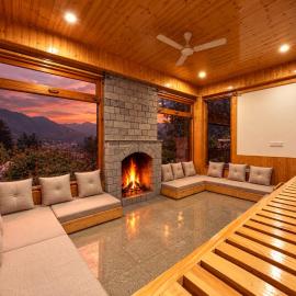 The Mountain Raga , Riverside Villa, hotell sihtkohas Jibhi