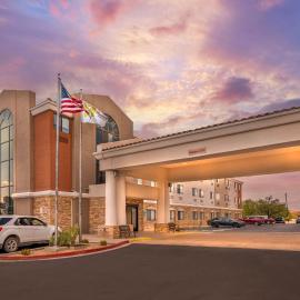 Holiday Inn Express Hotel & Suites Albuquerque - North Balloon Fiesta Park by IHG, hotel in Alameda