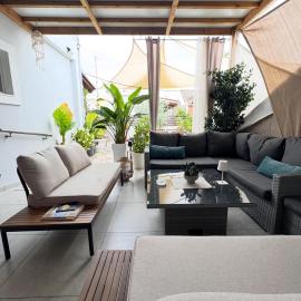 Yanna's Apartments