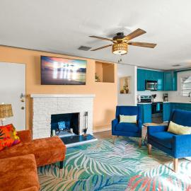 Gulf Villa Just 3 min to #1 Beach - Pool