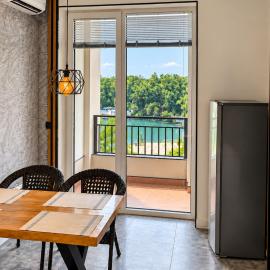 Park View Premium 1BR - Metro - Balcony - Fast WiFi - Modern Residential Complex