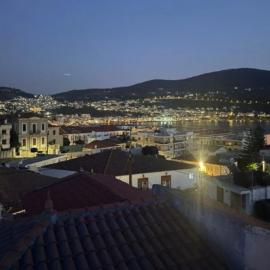 Hotel Bonis, hotell i Samos