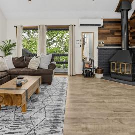 The Bears Den by AvantStay โรงแรมในCrescent Lake