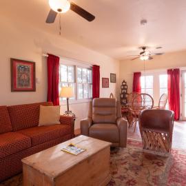 Casa Blanca Inn and Suites