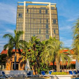 Turismo Hotel Casino, hotel v mestu Corrientes