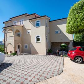 Apartments by the sea Lopar, Rab - 25689