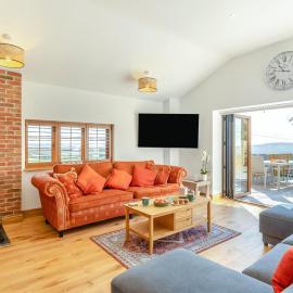3 Bed in Marshwood oc-w34352