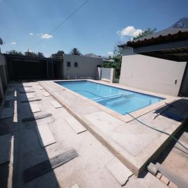 Home Away Nest, hotel sa Emalahleni