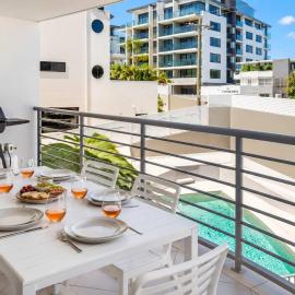 Windsong Getaway - Seaside Bliss with Pool & Spa