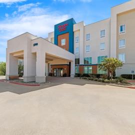 Viesnīca Hampton Inn & Suites Palestine pilsētā Palestaina