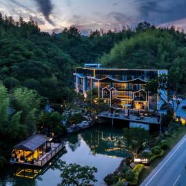 Huangshan Yunyear Resort, hotel en Huangshan Scenic Area