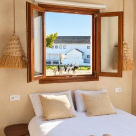 Casa con Terraza, Wi-fi y Aire acondicionado en El Rocío, Lincea Home