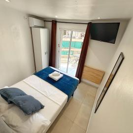 Estudio con balcon Can Vidalet L5