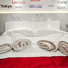 Suite SAN GENNARO BIS, hotel v Neaplju