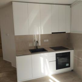 Motorway Rest Apartment, מלון בKijevo