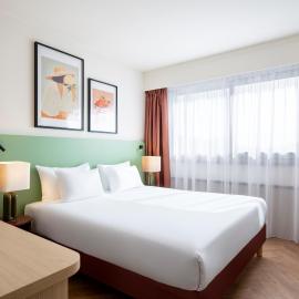 Hôtel Charlemagne by Happyculture