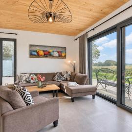 Ferienhaus am See LUV - Vogteihof am Bodden