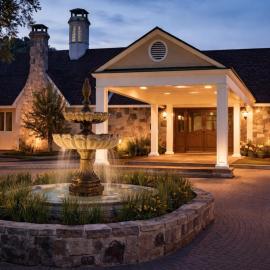 The Orchards Hotel, hotel din Williamstown