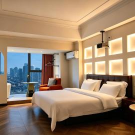 Zhiji Soul Smart Hotel - Wanda Plaza Kunming Railway Station Branch, hotelli kohteessa Kunming