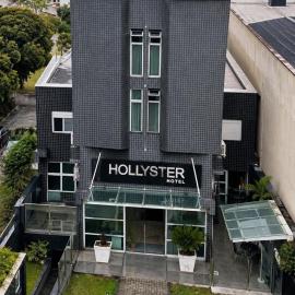 Hollyster Hotel