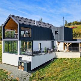 Forest Peak Retreat with Indoor Pool and Sauna - Happy Rentals
