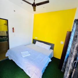 RGB Hotel Sersi, hotel di Sonprayag