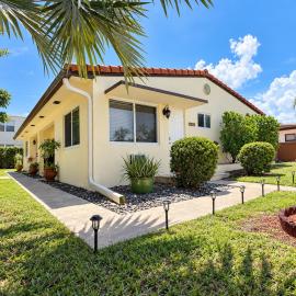 Pompano Vibes Beach Apartments