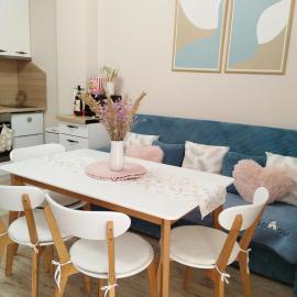 "Bee Happy" Spa Apartment - Mineral Water,Jacuzzi bath,Pet-friendly, hótel í Pchelin
