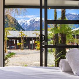 Glowworm Lodge, hotel in Franz Josef