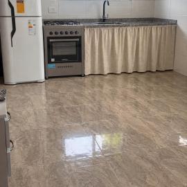 Casa para Visita Papa León, hotel Cortines városában
