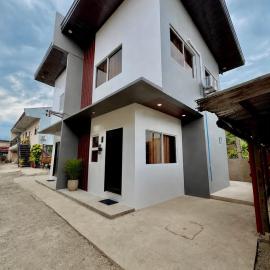 Maria's Guesthouse unit 1, Pala-o, Iligan City, hotel u gradu 'Rosario'