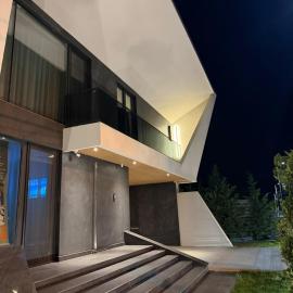 KNIGHT RESORT Villa & Rooms