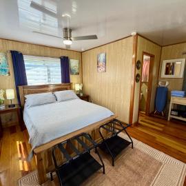 Sunshine Cabanas At Ocean View, ξενοδοχείο σε Dangriga
