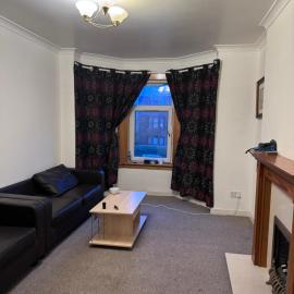 3 bedroom comfy apartment, hotell sihtkohas Govan