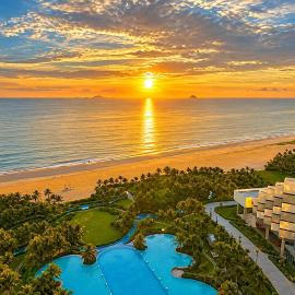 Apartment Nearly Airport - Private Beach & Pool