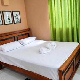 SkyRest Airport Transit Villa