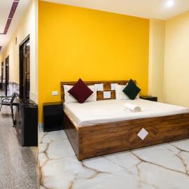 Elite inn Lucknow