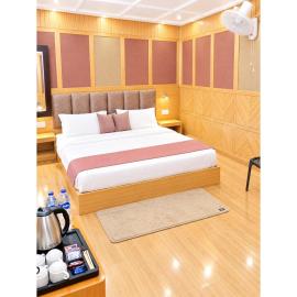 The Grand Hotel Nainital CROW - NATION - Royal Stay with Spacious Rooms, Modern Comforts & Tranquil Mountain Views