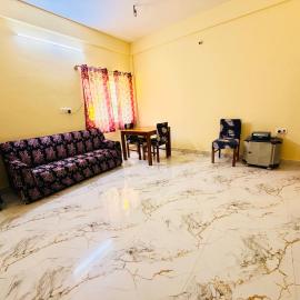 1BHK Apt - Fully Furnished - Ideal for Work & Stay, hotel din Sarjāpur
