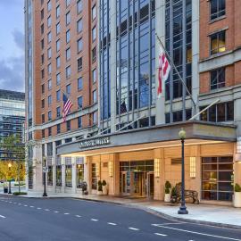 Embassy Suites by Hilton Washington DC Convention Center, отель в Вашингтоне