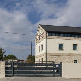 Apartmány VÝHYBKA - Self Check-In, Parking, Hotel in Topoľčany