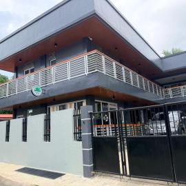 Balay Gamay Hostel Premium Deluxe Suite