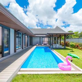 summer stay pool villa