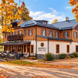REJVÍZ 1 Hotel & Spa