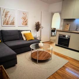 Stylish 3-Bed London Flat