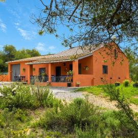 La Ruella, hotell i Cerviá