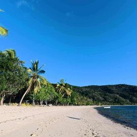 White Sandy Beach Resort